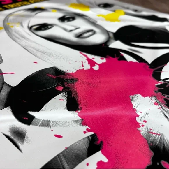 Gwen Stefani 2016 Concert Poster - Picture 3 of 4